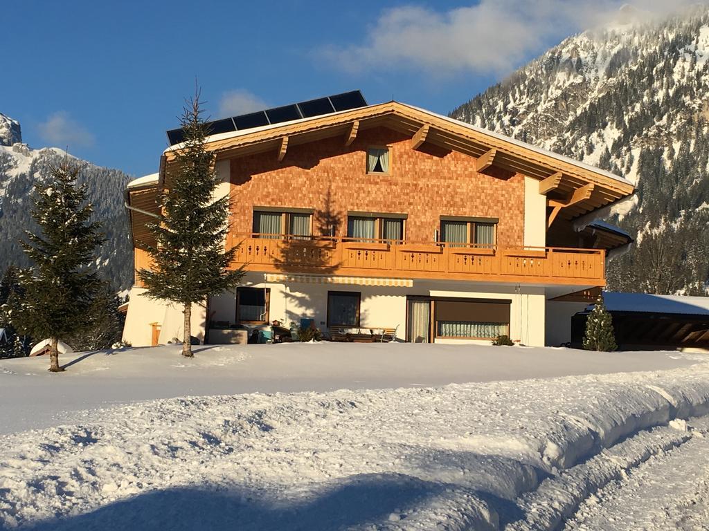 Haus Lorenz Grän Kültér fotó
