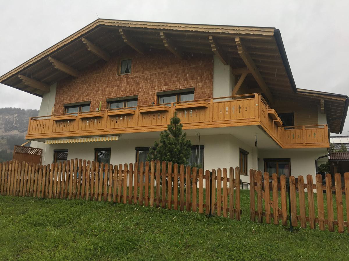 Haus Lorenz Grän Kültér fotó